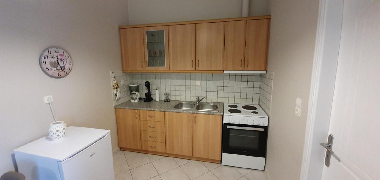 Apartment New Village Studios, A3 *