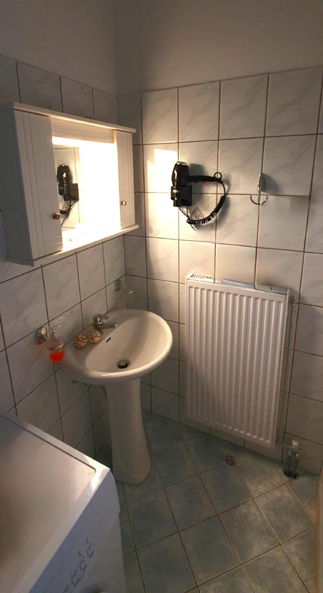 New Village Studios, A3 Apartment